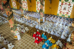 Midday prayer service at the Cao Đài Holy See in Tây Ninh. Photo: Julian Tennant