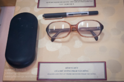 Glasses and pen of North Vietnamese Prime Minister Phạm Văn Đồng. Photo: Julian Tennant