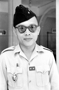 1950 portrait of Cao Đài General Nguyễn Văn Thành. Note the distinctive Cao Đài pocket crest badge. This is the locally made variation, an example of which can be seen in the photo at the top of the page. Photo: Harrison Forman LIFE Magazine 1950.