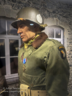 Brigadier General Anthony McAuliffe, acting commander of the 101st Airborne Division during the siege of Bastogne. He is wearing the Distinguished Service Cross which he was awarded for the defense of Bastogne 101st Airborne Museum Bastogne