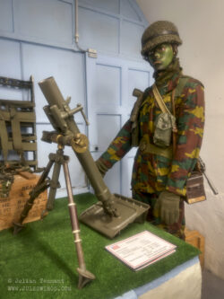 Paratrooper with American made 60mm mortar.